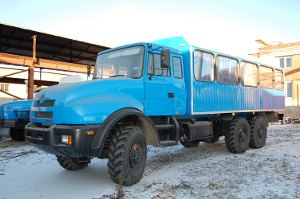 Вахтовый автобус УРАЛ 3255 30 мест